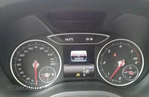 MERCEDES-BENZ Klasa B 