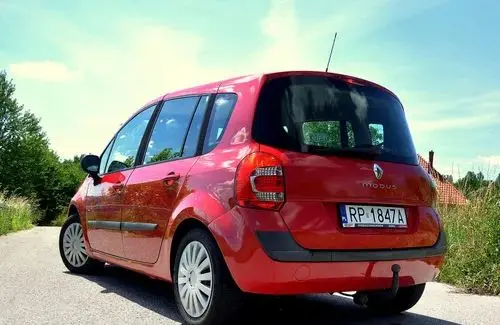 RENAULT Modus 