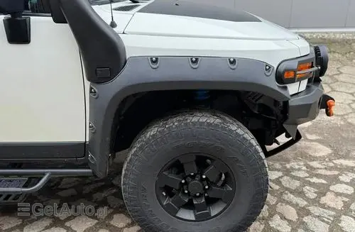 TOYOTA FJ Cruiser 