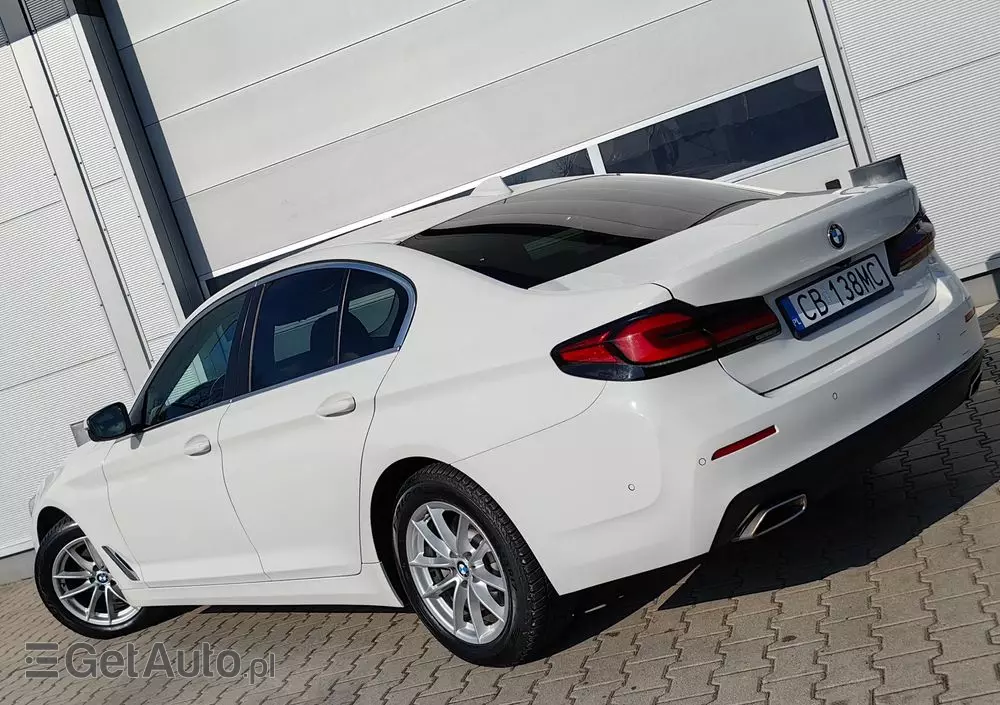 BMW Seria 5 518d Business Edition