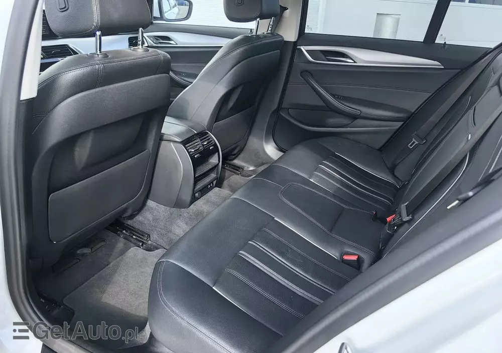 BMW Seria 5 518d Business Edition