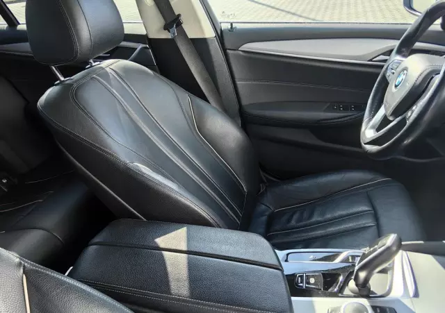 BMW Seria 5 518d Business Edition