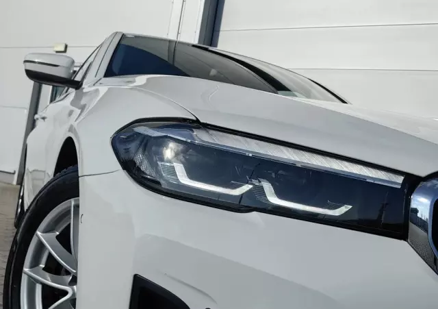 BMW Seria 5 518d Business Edition