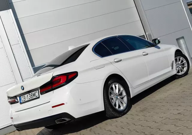BMW Seria 5 518d Business Edition