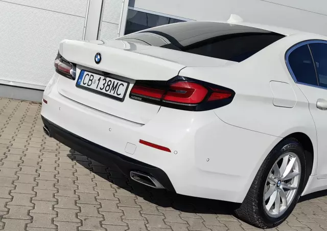 BMW Seria 5 518d Business Edition
