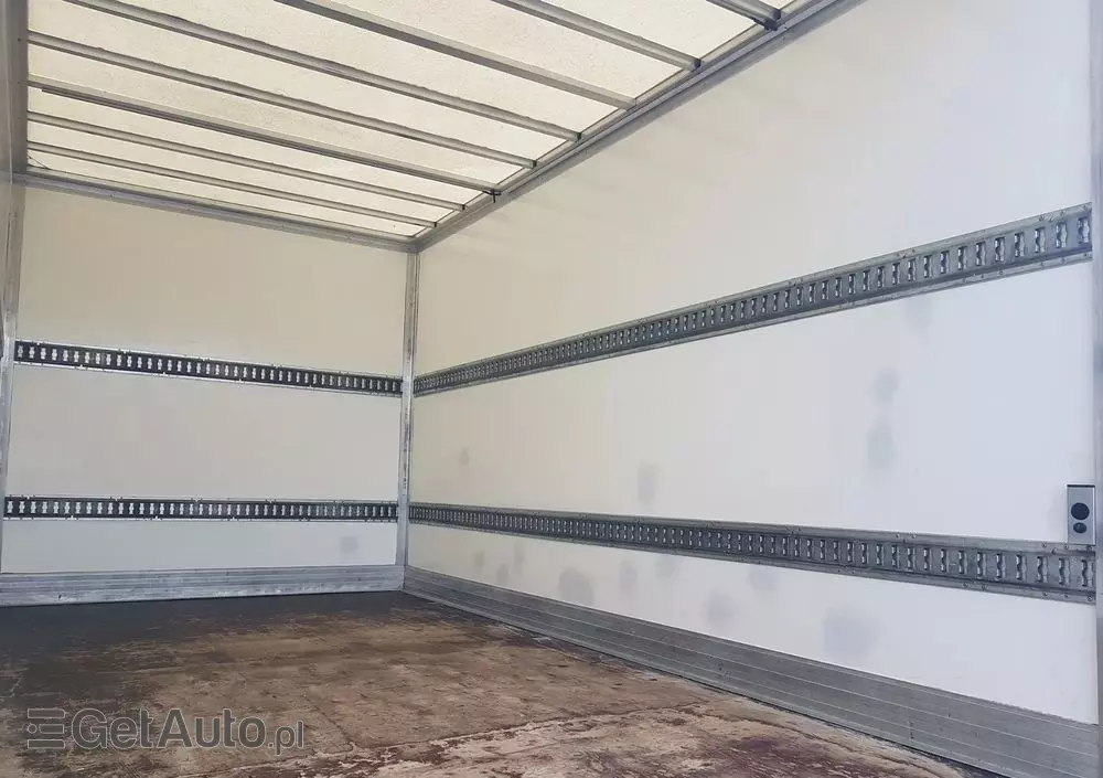 RENAULT MASTER KONTENER 8EP 4,21x2,23x2,22 KLIMA KRAJOWY MANUAL  6-BIEGÓW 