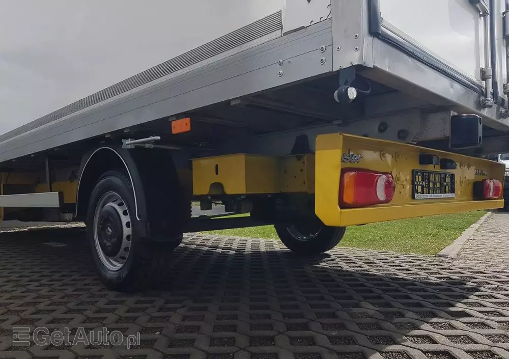 RENAULT MASTER KONTENER 8EP 4,21x2,23x2,22 KLIMA KRAJOWY MANUAL  6-BIEGÓW 