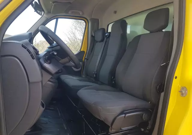 RENAULT MASTER KONTENER 8EP 4,21x2,23x2,22 KLIMA KRAJOWY MANUAL  6-BIEGÓW 