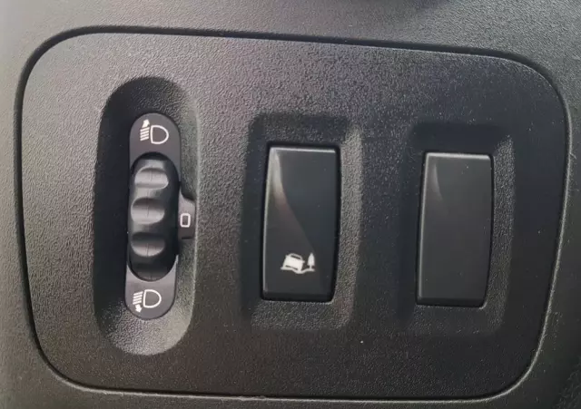 RENAULT MASTER KONTENER 8EP 4,21x2,23x2,22 KLIMA KRAJOWY MANUAL  6-BIEGÓW 