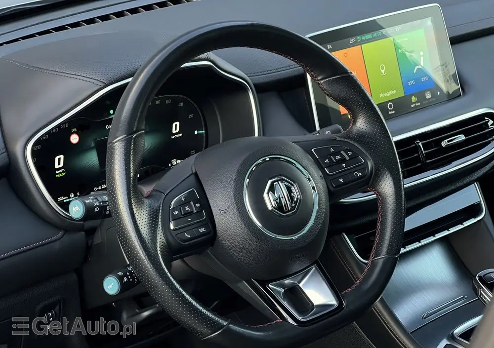 MG HS PHEV Luxury