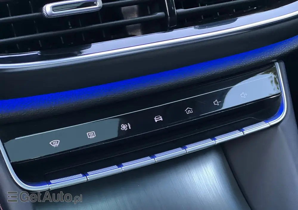 MG HS PHEV Luxury