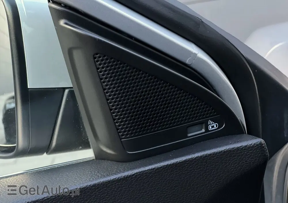 MG HS PHEV Luxury