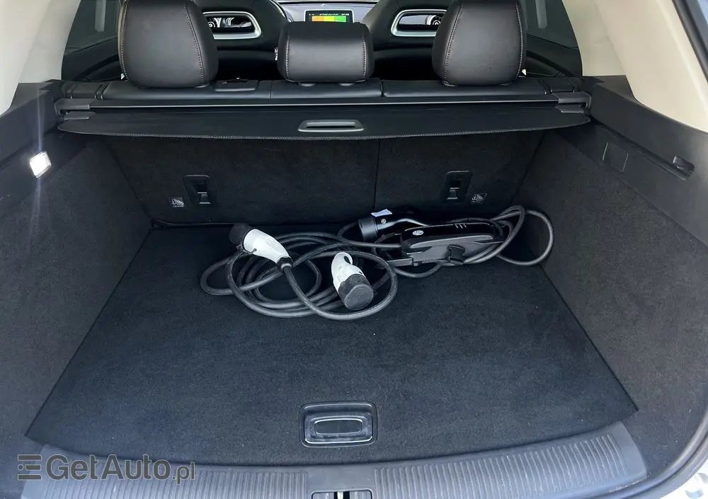 MG HS PHEV Luxury