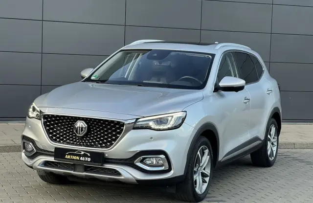 MG HS PHEV Luxury