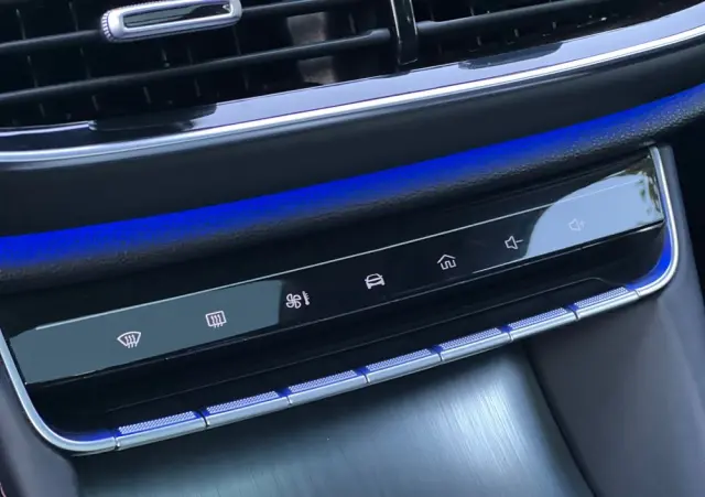 MG HS PHEV Luxury
