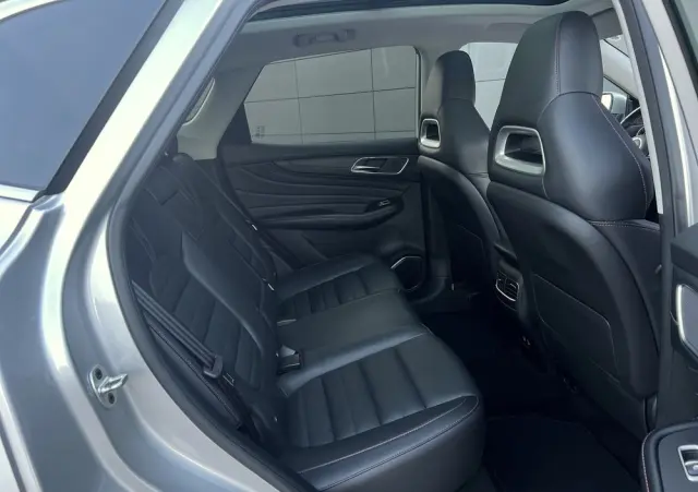 MG HS PHEV Luxury