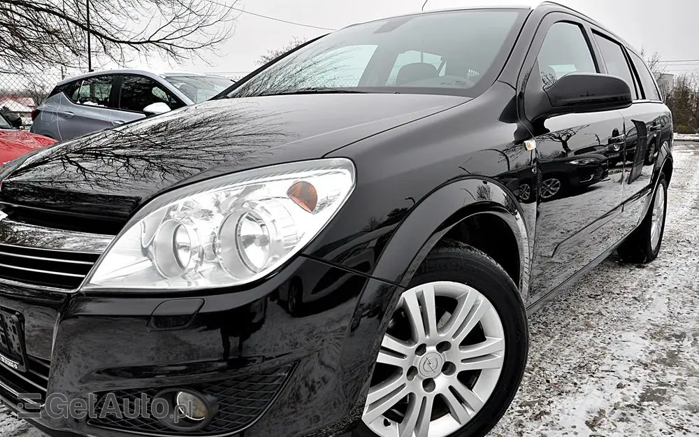 OPEL Astra 1.8 Automatik Cosmo