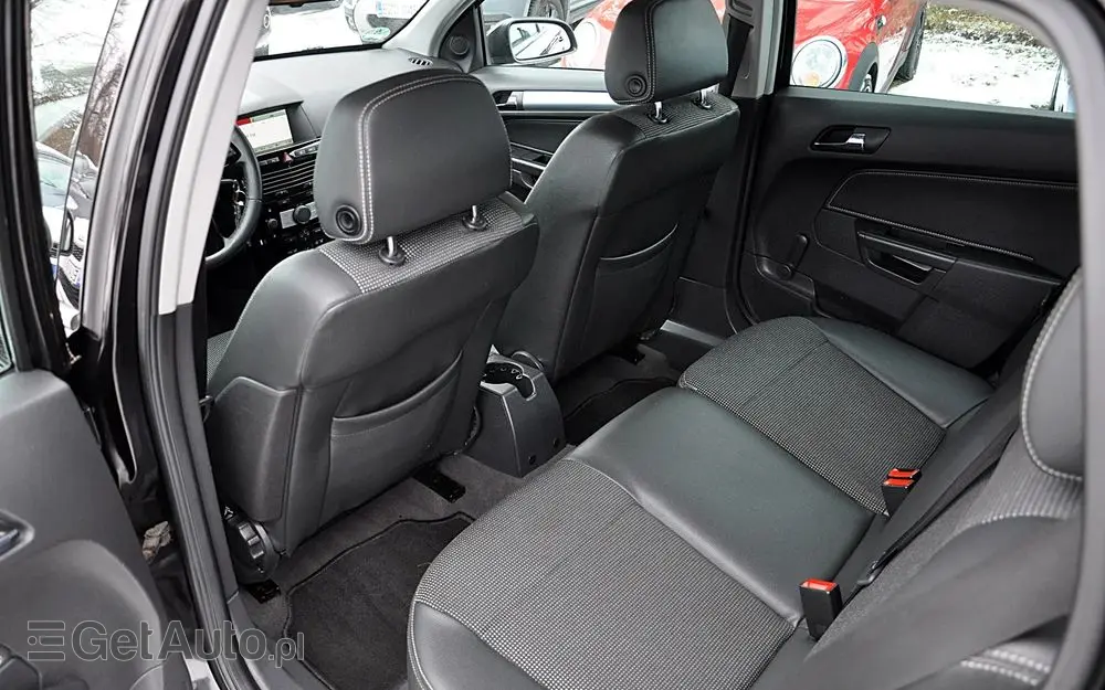 OPEL Astra 1.8 Automatik Cosmo