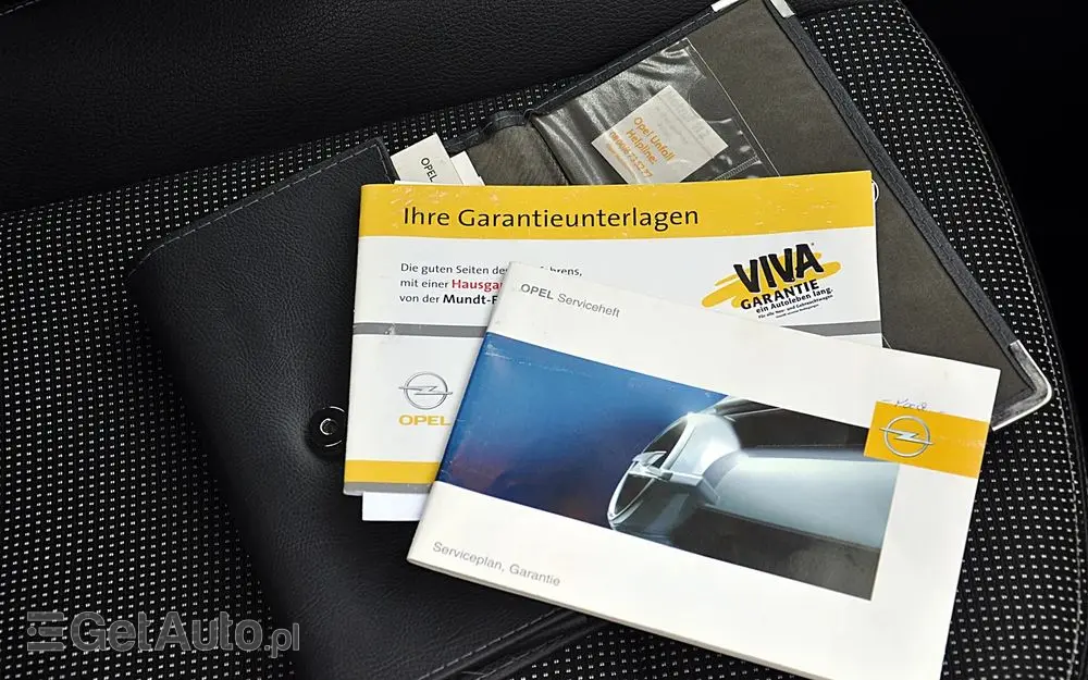 OPEL Astra 1.8 Automatik Cosmo