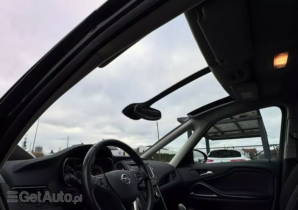 OPEL Zafira 
