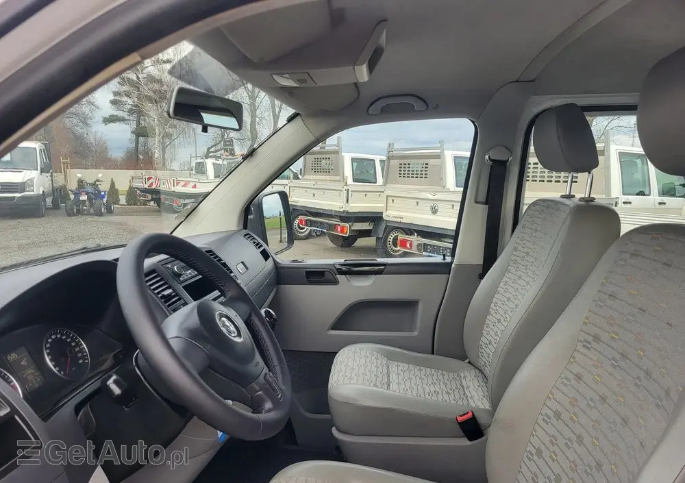 VOLKSWAGEN Transporter t5 lift doka klima stan idealny 