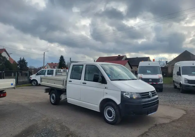 VOLKSWAGEN Transporter t5 lift doka klima stan idealny 