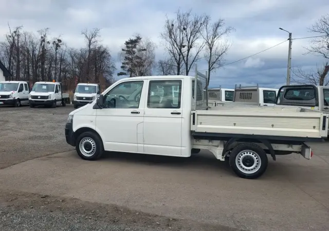 VOLKSWAGEN Transporter t5 lift doka klima stan idealny 