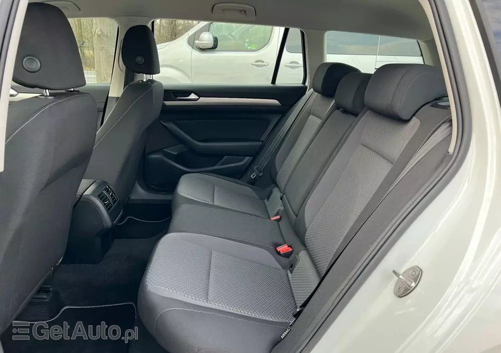 VOLKSWAGEN Passat 2.0 TDI EVO Business DSG