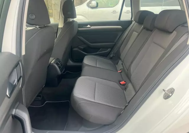 VOLKSWAGEN Passat 2.0 TDI EVO Business DSG