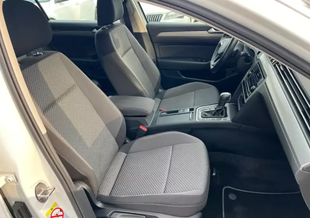 VOLKSWAGEN Passat 2.0 TDI EVO Business DSG