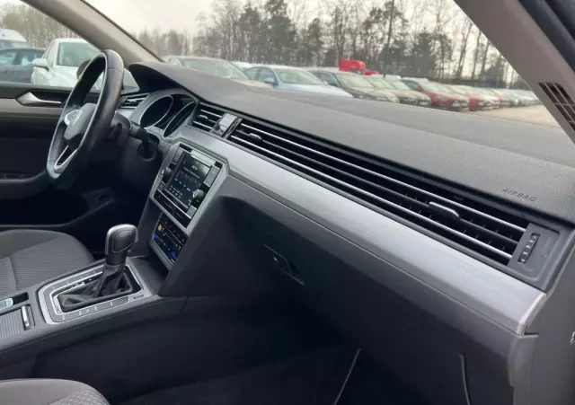 VOLKSWAGEN Passat 2.0 TDI EVO Business DSG