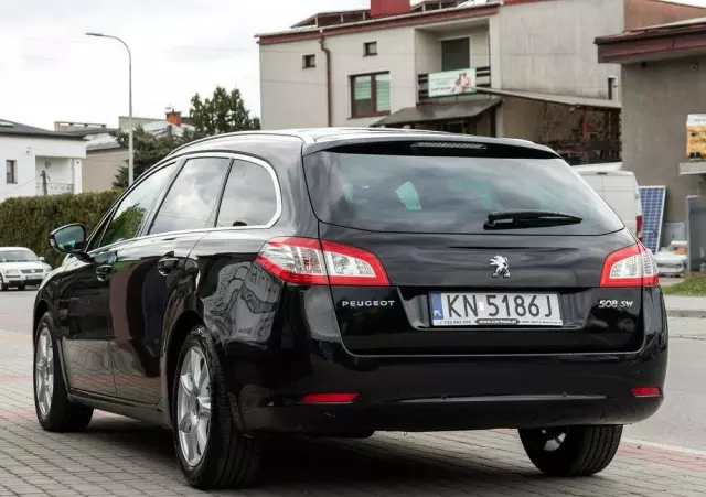 PEUGEOT 508 SW HDi FAP 140 Business-Line