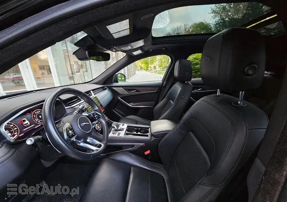 JAGUAR F-Pace P250 AWD S