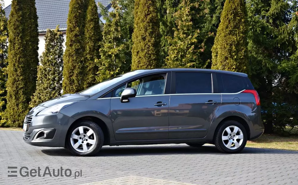 PEUGEOT 5008 HDI 115 Active