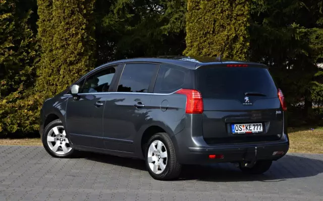 PEUGEOT 5008 HDI 115 Active