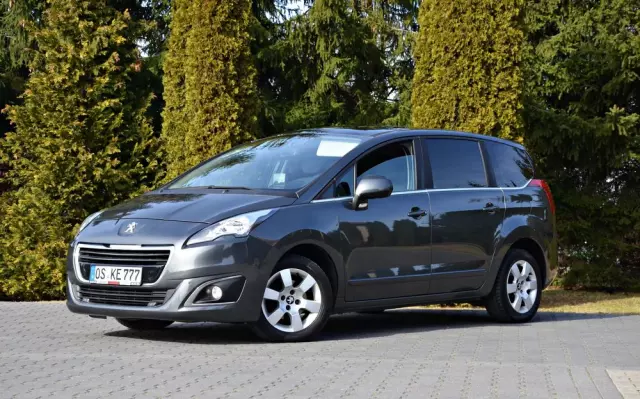 PEUGEOT 5008 HDI 115 Active