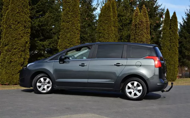 PEUGEOT 5008 HDI 115 Active