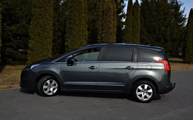 PEUGEOT 5008 HDI 115 Active