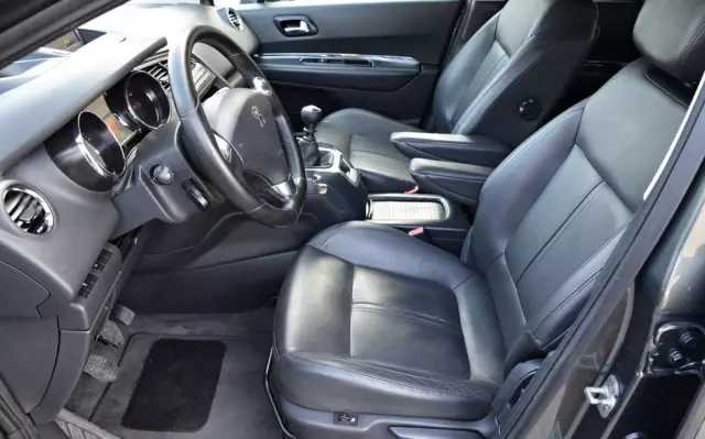 PEUGEOT 5008 HDI 115 Active