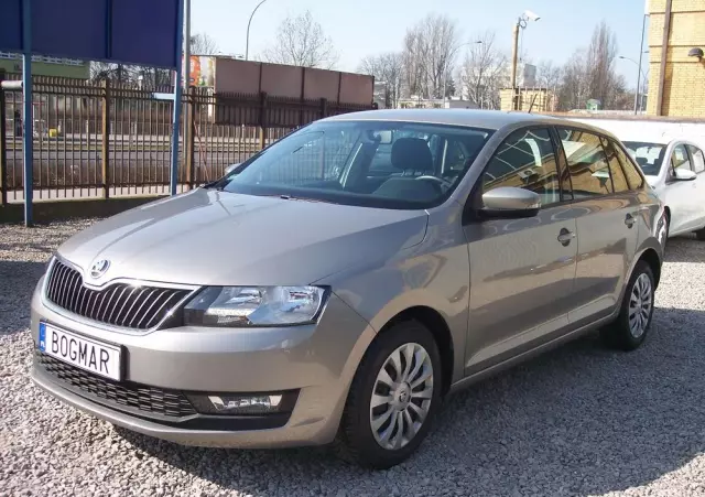 SKODA RAPID 1.0 TSI Ambition