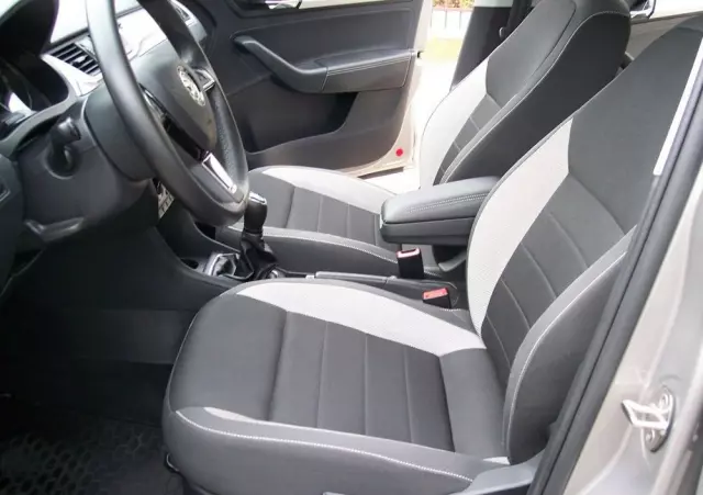 SKODA RAPID 1.0 TSI Ambition