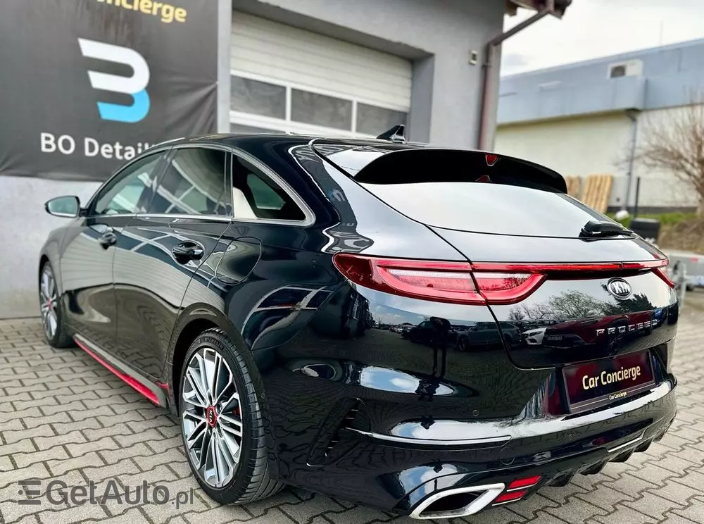 KIA ProCeed 1.6 T-GDI GT DCT