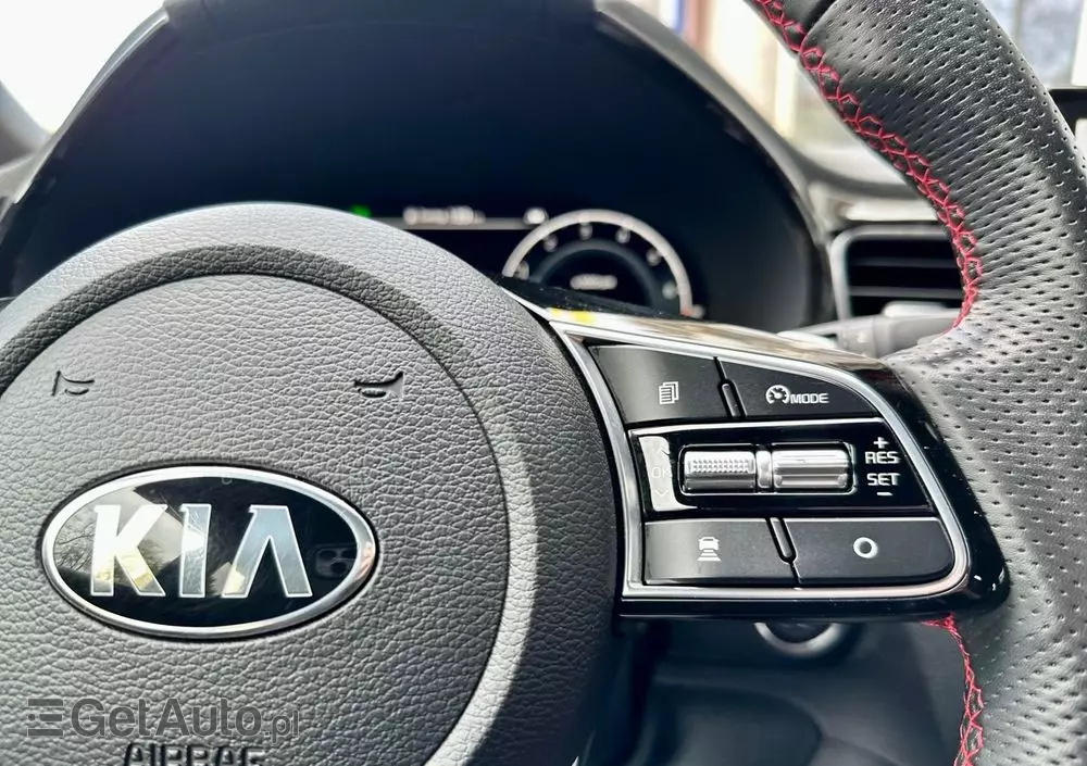 KIA ProCeed 1.6 T-GDI GT DCT