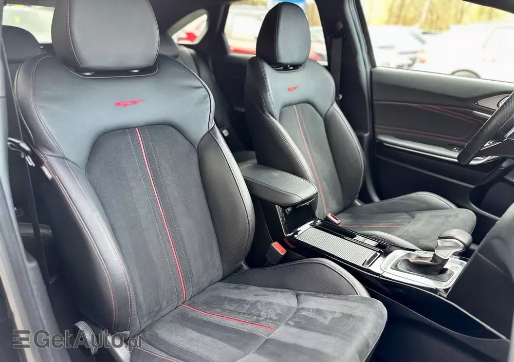 KIA ProCeed 1.6 T-GDI GT DCT