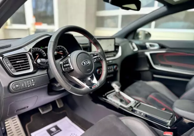 KIA ProCeed 1.6 T-GDI GT DCT