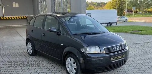 AUDI A2 