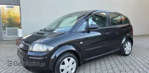 AUDI A2 