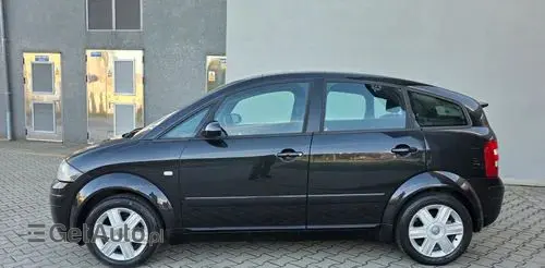 AUDI A2 
