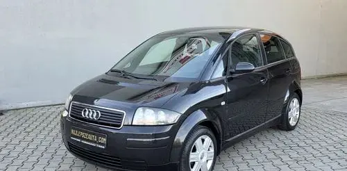 AUDI A2 