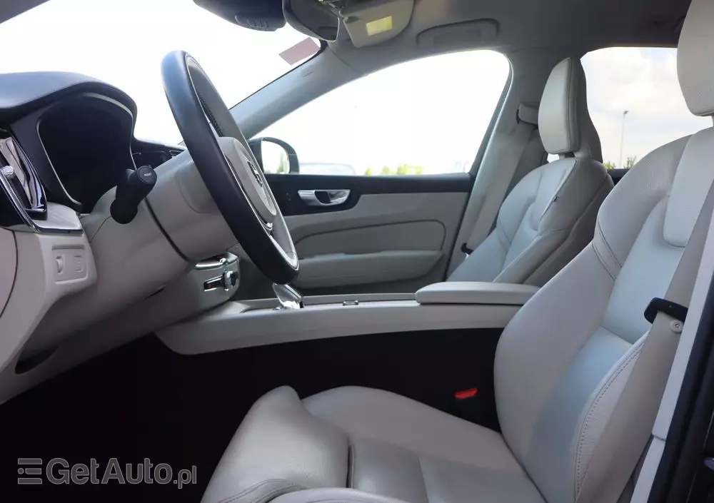 VOLVO XC 60 B4 D AWD Inscription